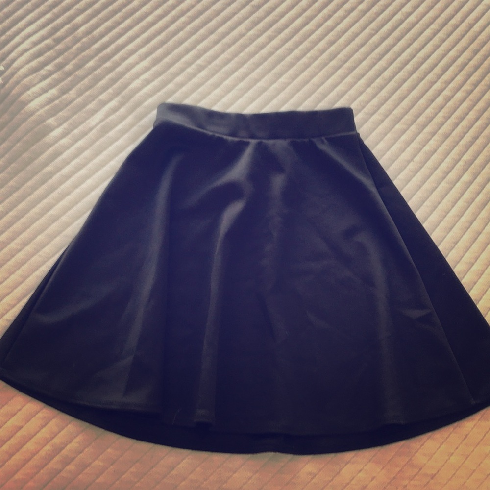 Black high waist skirt